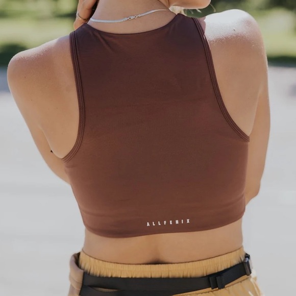 All Fenix chocolate sports bra NWT - Picture 6 of 9